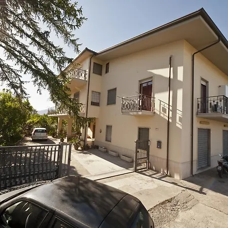 Lägenhet Cherry House Minturno